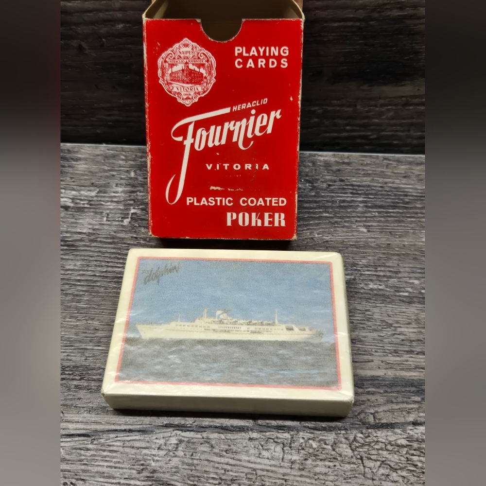 Vtg Heraclio Fournier Vitoria 818 Playing Cards Ss Dolphin Cruise Ship Rare New.